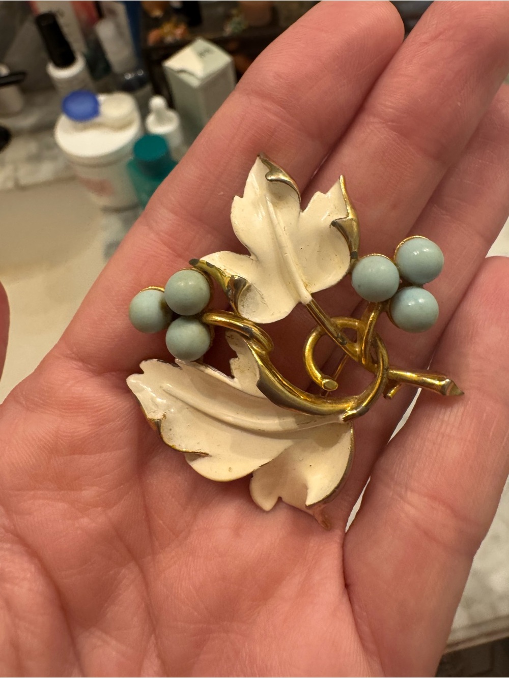 Vintage Sarah Coventry Brooch
